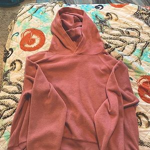 pink sweatshirt/hoodie crop